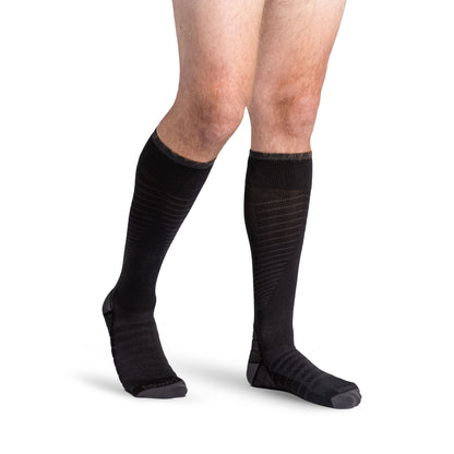 Sigvaris Motion Flow Tech Knee High 20-30 mmHg, Black