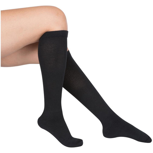 EvoNation Women's Opaque 20-30 mmHg Knee High, Black