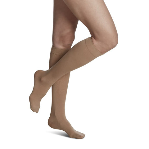 Sigvaris Soft Opaque Women's 20-30 mmHg Knee High, Chai (Nude)