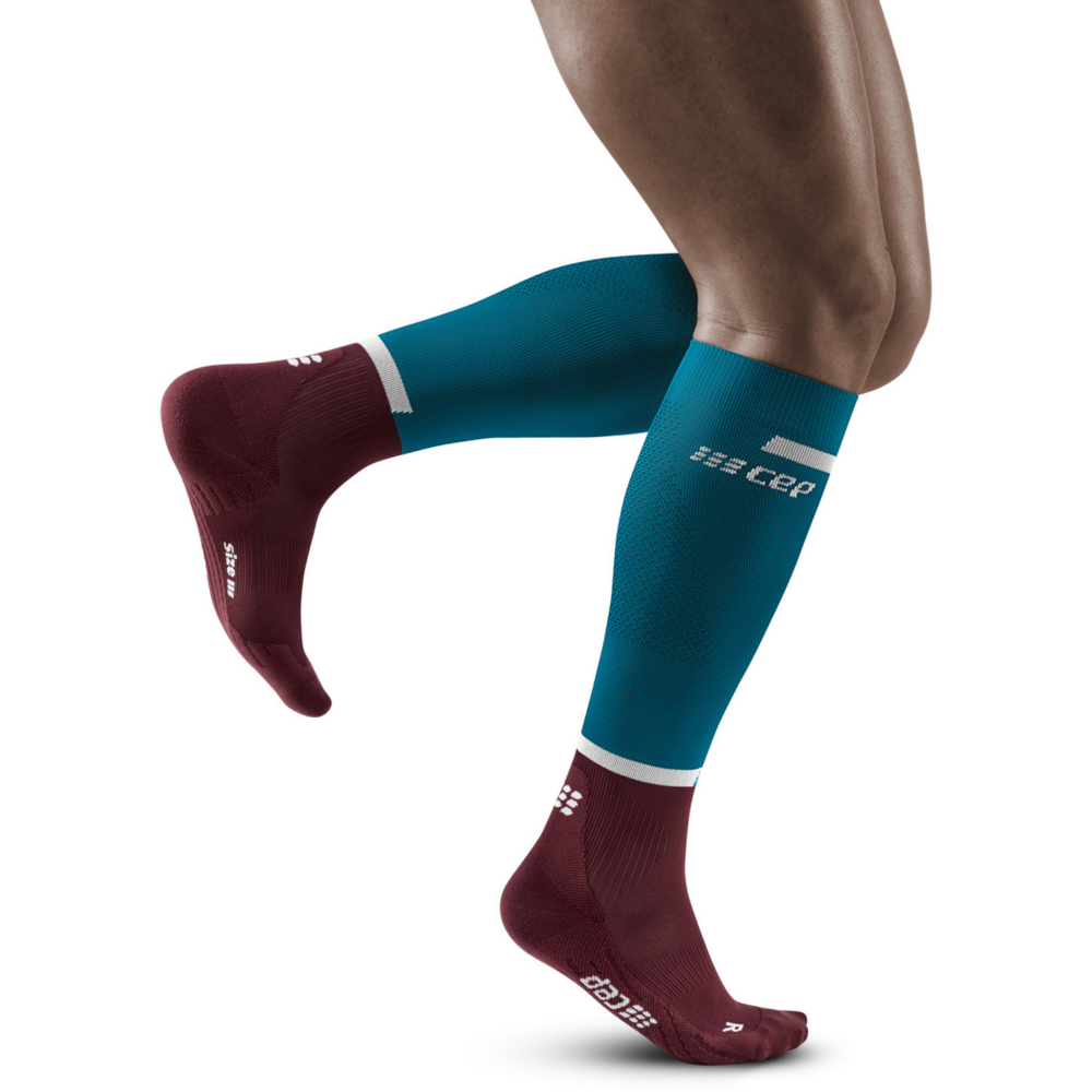 Knee high discount running socks men